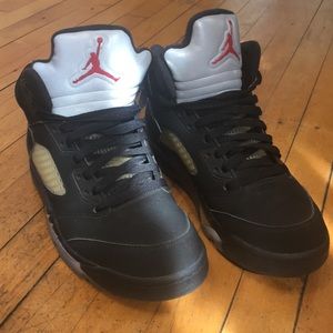 Jordan Retro 5 Metallic